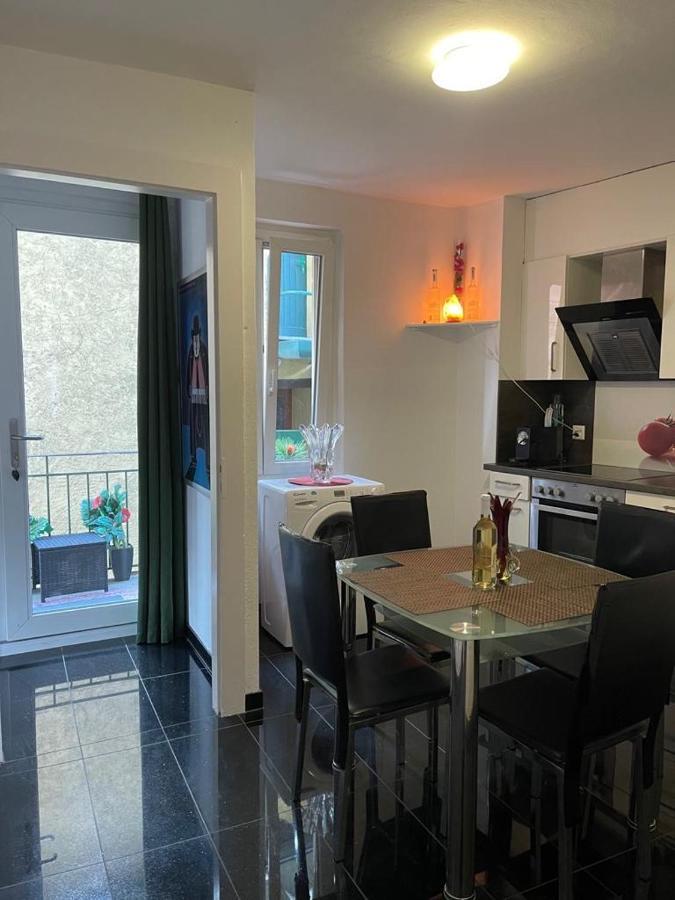 Schone Wohnung In Sierre Exteriér fotografie